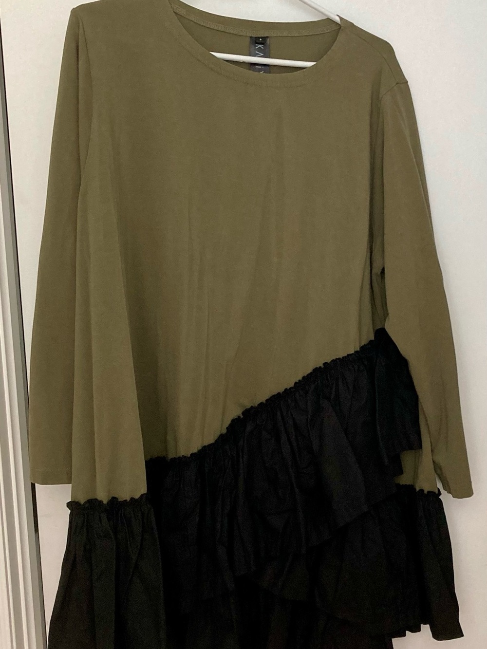 Kaliyana artwear Olive Green and Black Ruffle Long Sleeve Dress